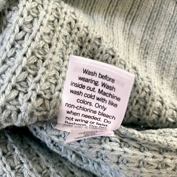 SO Waffle Knit Long Sleeve Crew Neck Sweater Coastal Beachy Travel Size S - Picture 9 of 9